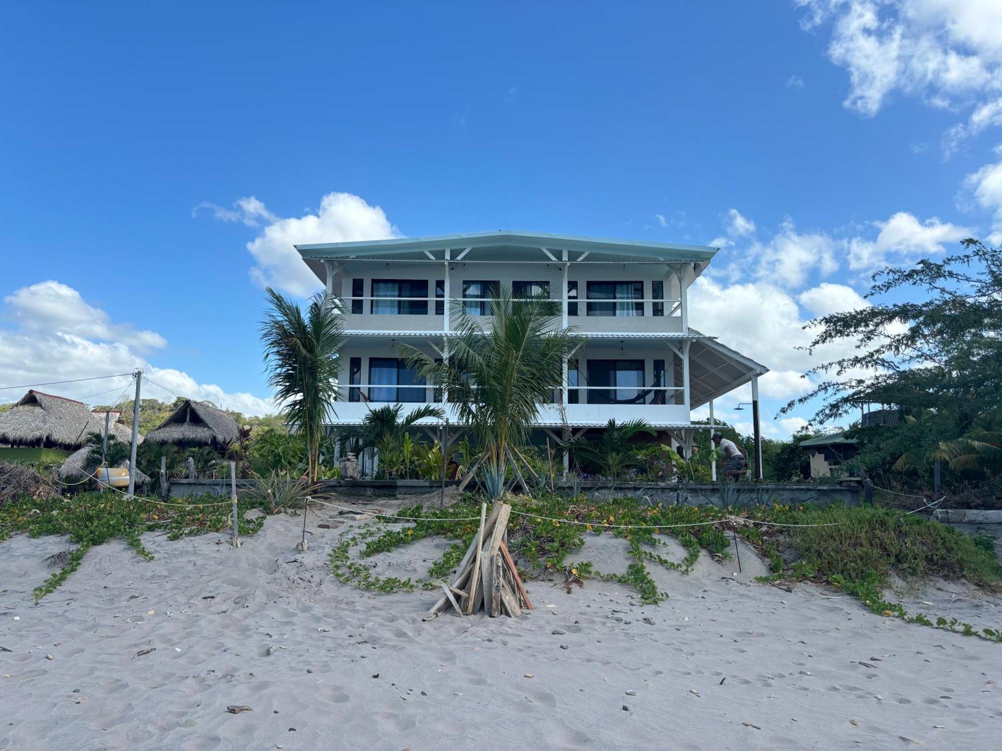 Stella Mar Oceanfront Hotel Popoyo Exterior foto